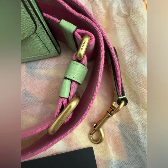 Coach pistachio Green and Pink Women's Bag and wallet Set - Picture 2 of 13